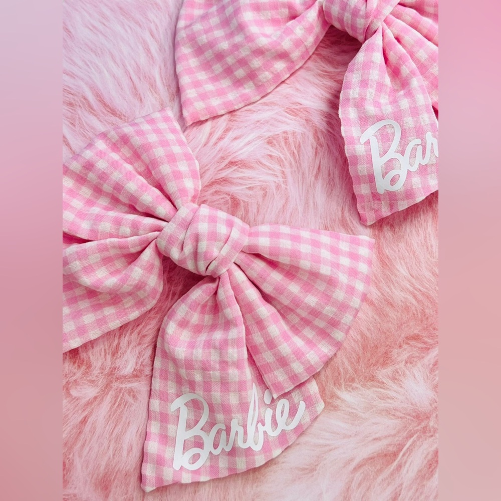 Barbie Inspired Hair Bow - Picture 3 of 7